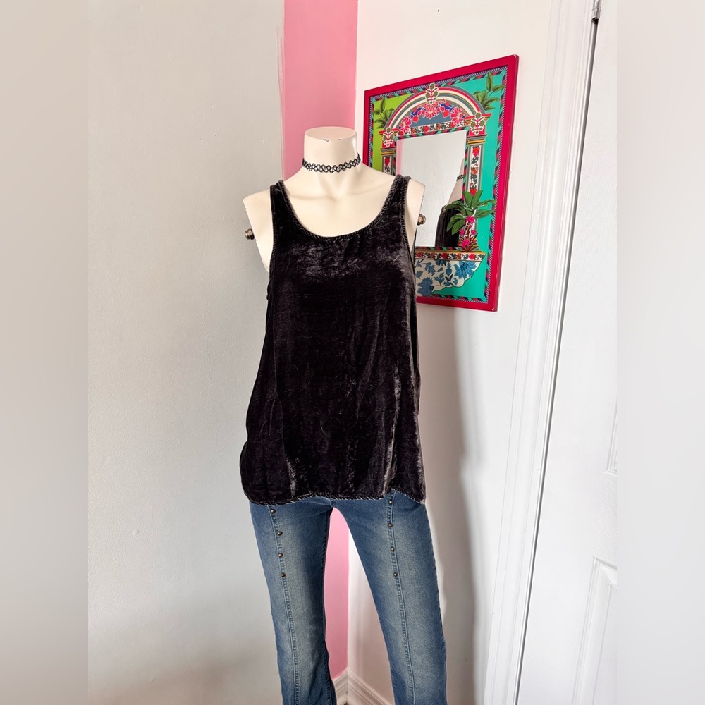 Velvet Sleeveless Top - Black